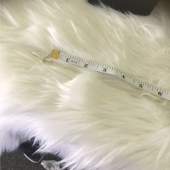 Avon new Believe Cross Necklace with earrings - Picture 10 of 16